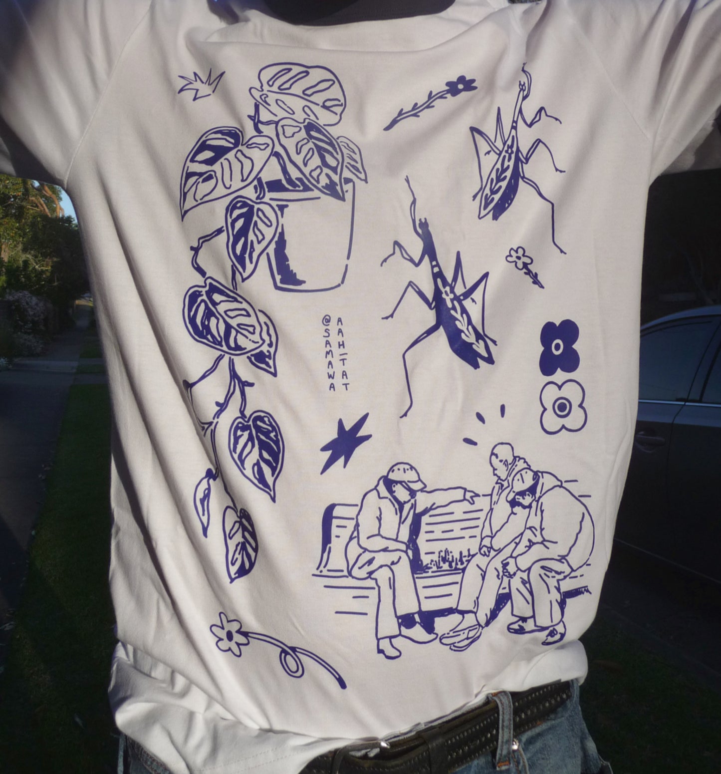 Mantis Tee